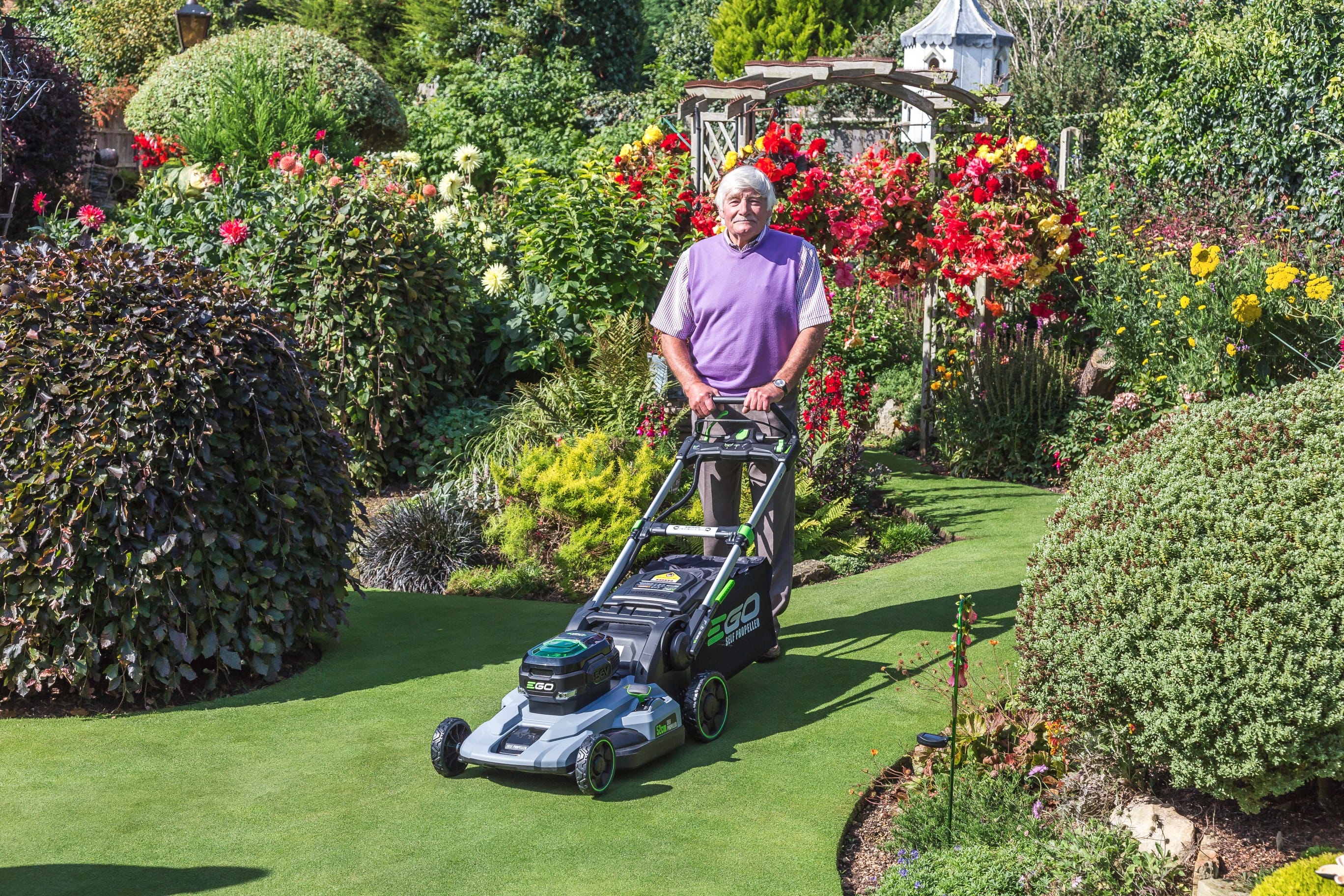 BRITAIN'S BEST LAWN - THE WINNER